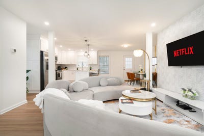 Modern Spacious 4BR Home – New, Fully Furnished &  Main Photo