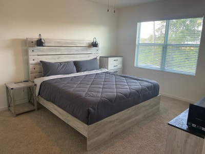 Luxury Master Suite Near FITBeachHospitalsAirport Main Photo