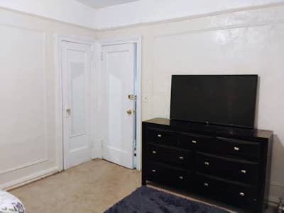 Large, Furnished Bedroom One Block from Subway Main Photo