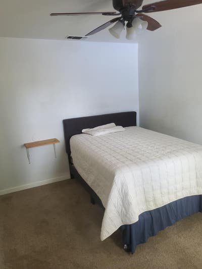 Nice room quiet neighborhood for rent Main Photo