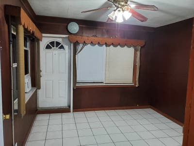 Room For Rent. Private Entrance-Bathroom-Kitchen. Main Photo