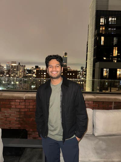 Roommate wanted for 2 bed apartment Main Photo