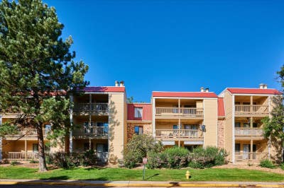 Completely Remodeled in City Center Close to Hospi Main Photo
