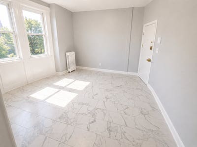 No Broker Fee_Renovated 1 Bedroom Apartment_Modern Main Photo