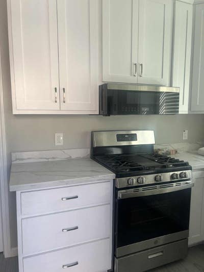 Cozy 1 Bed Bath Condo in SALINAS_Available June fi Main Photo