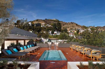 Room in WeHo Hills Main Photo