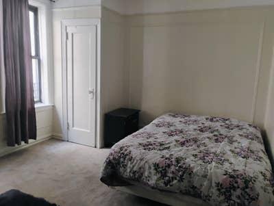 Large, Furnished Bedroom One Block from Subway Main Photo