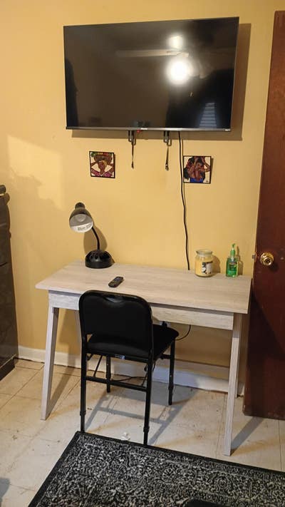 Room for rent  Main Photo