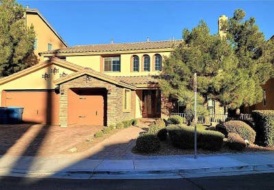 Seeking Respectful Roomie for Gorgeous Home Main Photo