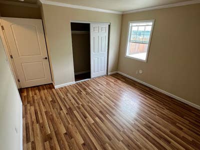 Refreshed 1 Bedroom, 1 Bathroom Apartment Main Photo