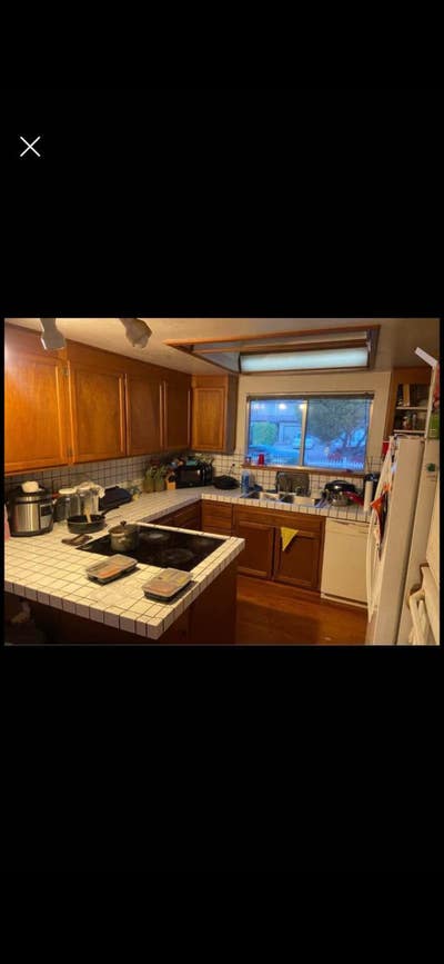 Room For Rent In Quiet Neighborhood  Main Photo