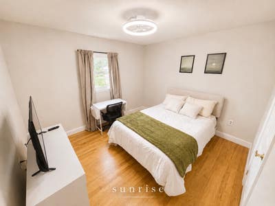 Furnished Rooms Available - Clean & Quiet Home Main Photo