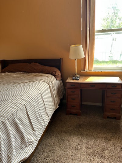 Room for Rent Main Photo
