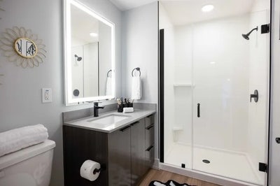 We will pay your 1st month of rent Main Photo