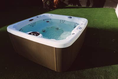 5BR Co-Living | Hot Tub & Gym | DTLV | Sept 1 Main Photo
