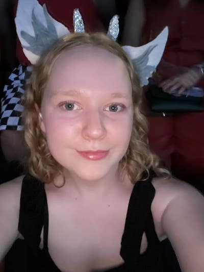 Female Roommate Wanted for 2BR Apartment Near WSU  Main Photo