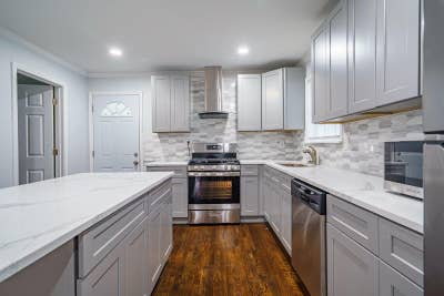  Luxury Rooms in College Park | Private Baths 🚿 | Main Photo