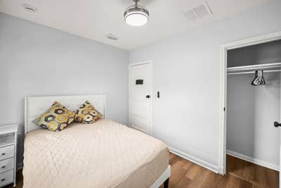 ️Spacious Room with Natural Light Now Available ️  Main Photo