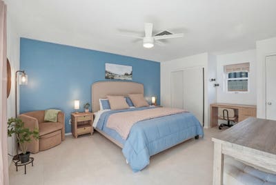 Private Furnished Studio with Separate Entrance U Main Photo