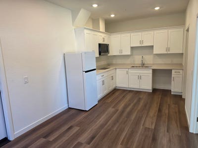Private 1 Bed  1 Bath Unit for Rent_Brand_New Hom Main Photo