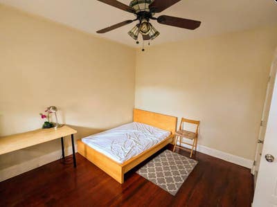Clean & Comfortable Furnished Room Main Photo