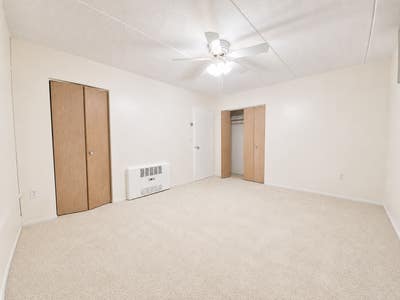 1 bedroom private bath/kitchen in Winchester Main Photo