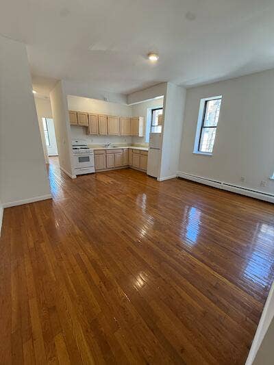 #1088 Sunny 3-Bedroom on the Upper West Side | Ste Main Photo