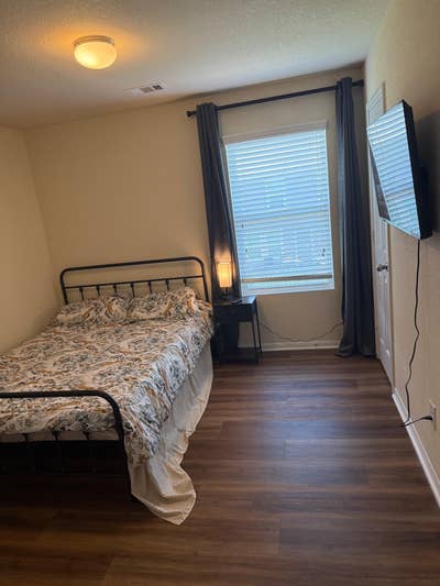 Katy Home, a 1 hours 1 minutes drive to transit st Main Photo