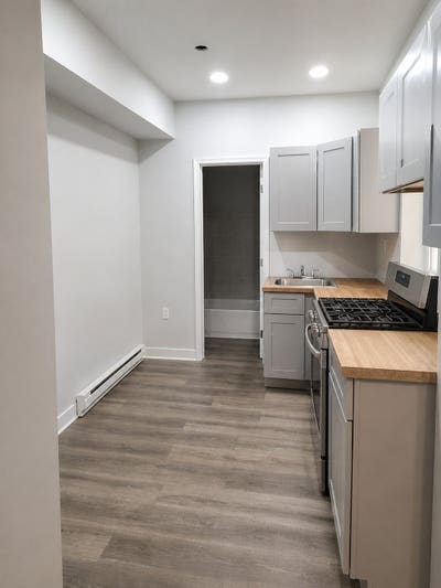 Cozy 1 Bedroom Apartment in Harlem Park  Main Photo