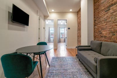 3 bed in Bushwick on a flexible lease Main Photo