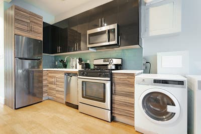 3 bed in Central Harlem on a flexible lease Main Photo