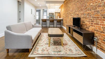 4 bed in Bushwick on a flexible lease Main Photo