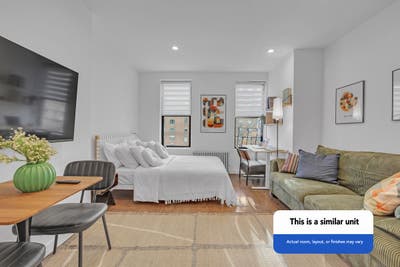 Studio in East Village on a flexible lease Main Photo