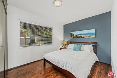 Room available in Silver Lake – Available July 1 – Main Photo