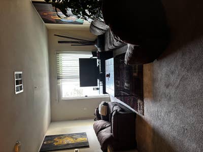 Two rooms for rent in luxury apartment Main Photo