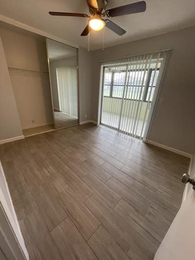Private Room & Bath Main Photo