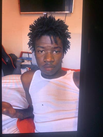 Room wanted in Miami Gardens, FL Main Photo