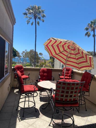 South Redondo_Large Furnished Room Available in O Main Photo