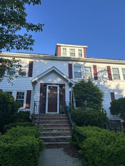 Room available in Arlington MA / $1030 Main Photo