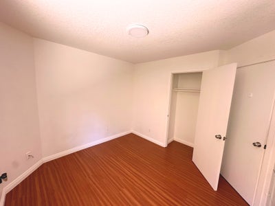 Room in North Glendale $1175 Main Photo