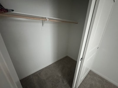 Room for rent  Main Photo