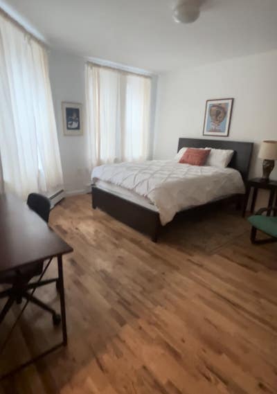 Comfort meets proximity in beautiful West Harlem Main Photo