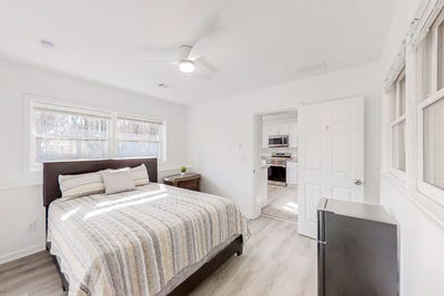  Newly Renovated Home — Prime Location!  🛋️ Clean Main Photo