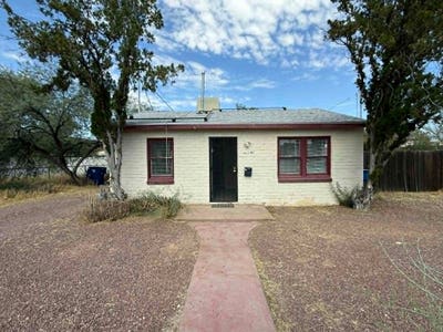 Charming 1BRBA single_family home located in the h Main Photo