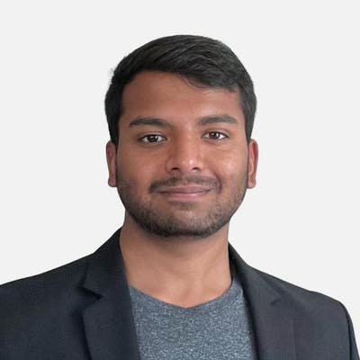 Professional Male seeks a small or large room Main Photo