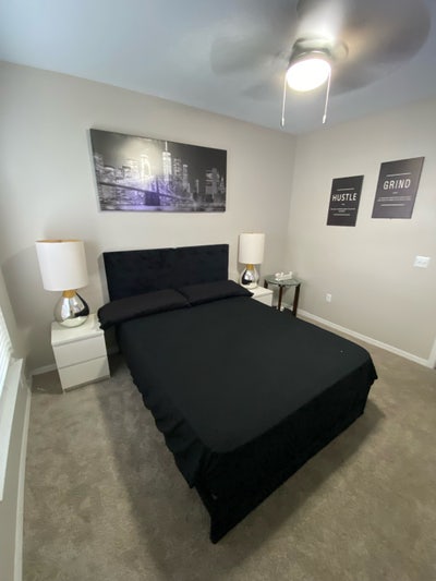 Luxury bedroom and bathroom for rent !!! Main Photo