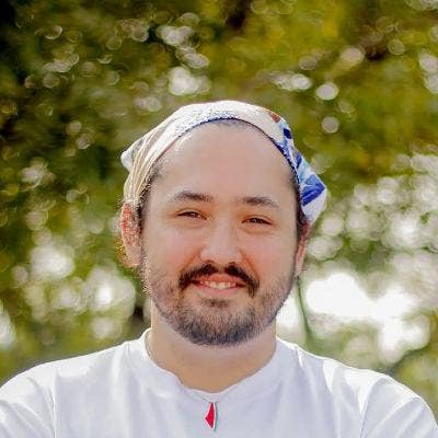 Professional Male seeks a large room Main Photo