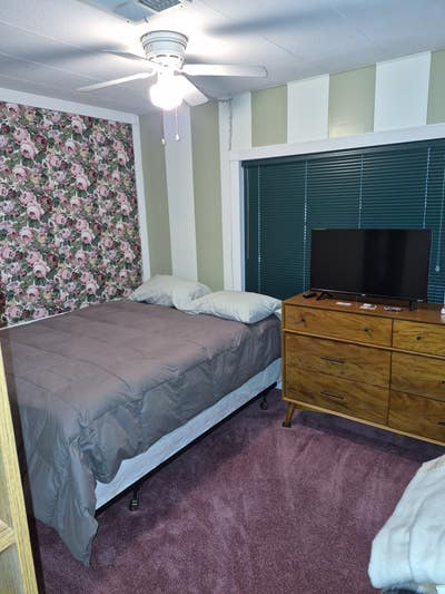 Clean and quiet  Main Photo