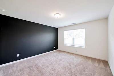 Private room with own bathroom Main Photo