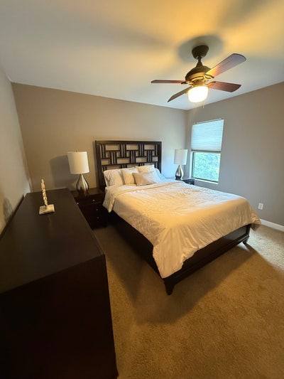 Room for rent/ Furnished Main Photo